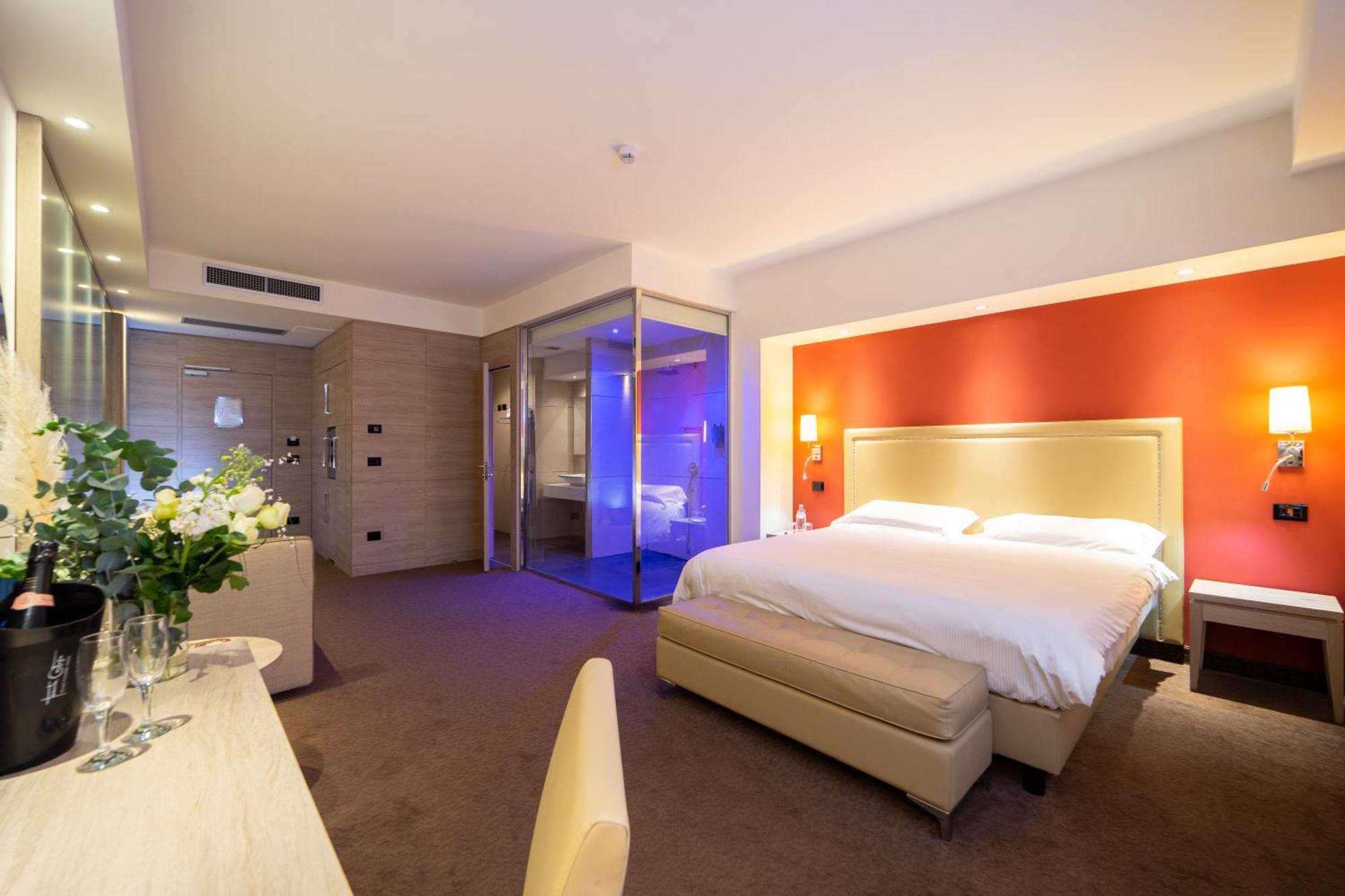 Una Hotels Tenuta Contessa Farm & Spa Cosenza มอนตัลโตอุฟฟุโก ภายนอก รูปภาพ