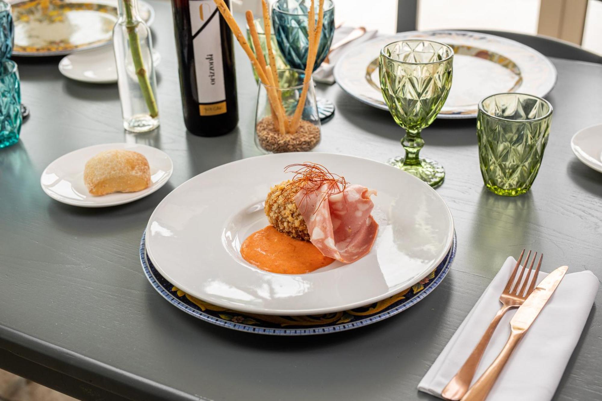 Una Hotels Tenuta Contessa Farm & Spa Cosenza มอนตัลโตอุฟฟุโก ภายนอก รูปภาพ